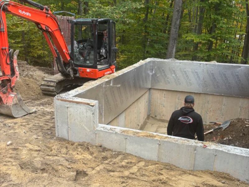 Excavation pour agrandissement de maison - fondation de béton