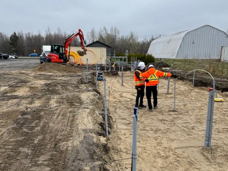 Excavation pour installation septique commerciale